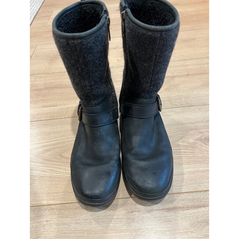 UGG Simmens Waterproof Black Leather Wool Boots Womens 6.5